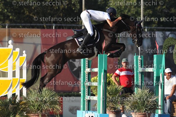 MARTINENGO_PRO UND CONTRA_ECC_2011_SS3_8074.jpg